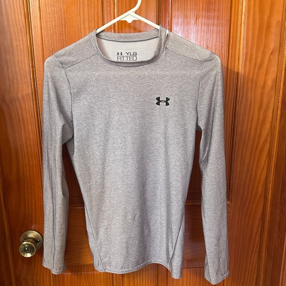Under Armour Other - Under Armour Heather Gray Fitted Long Sleeve heat gear. Youth large